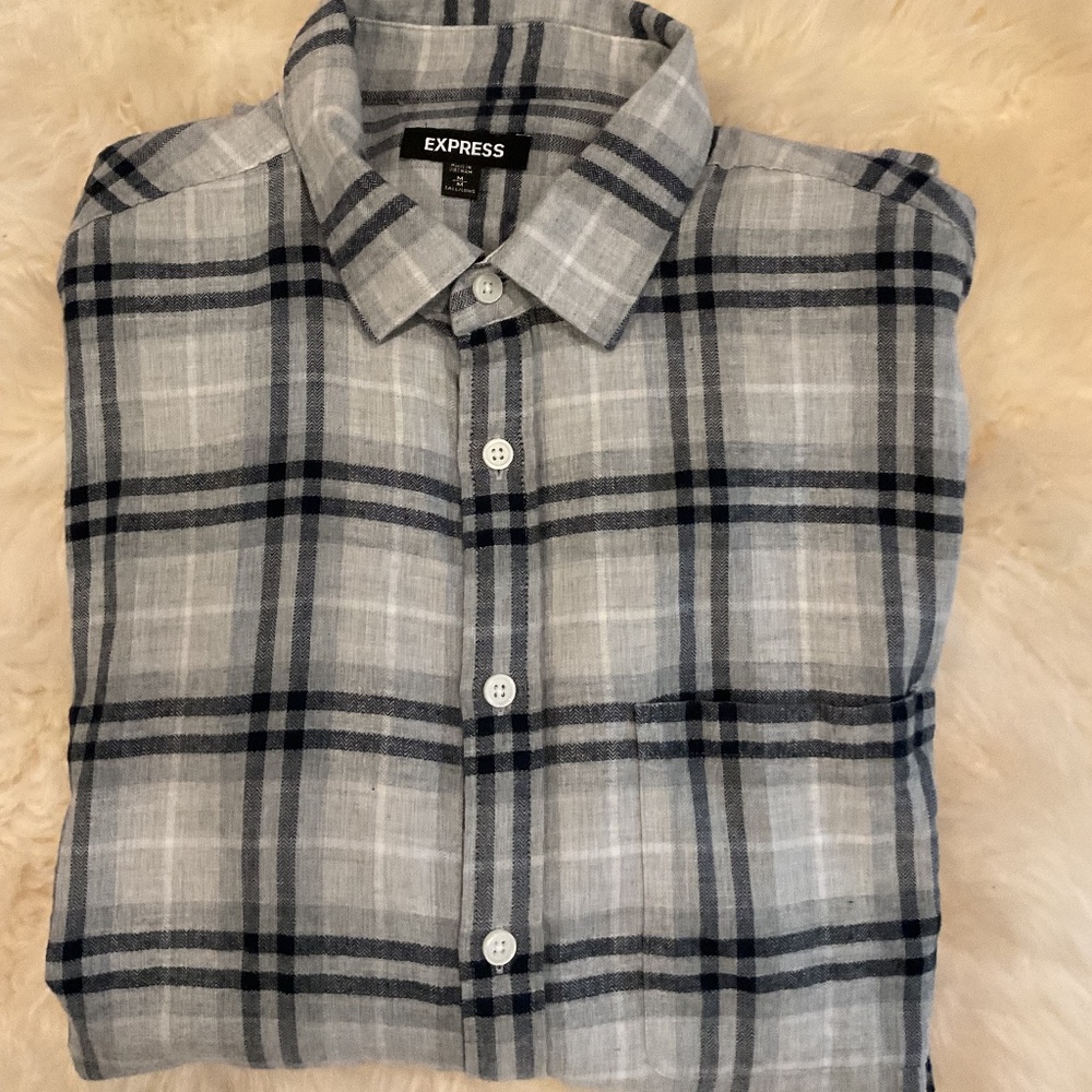 Express Size Medium Men’s Flannel
